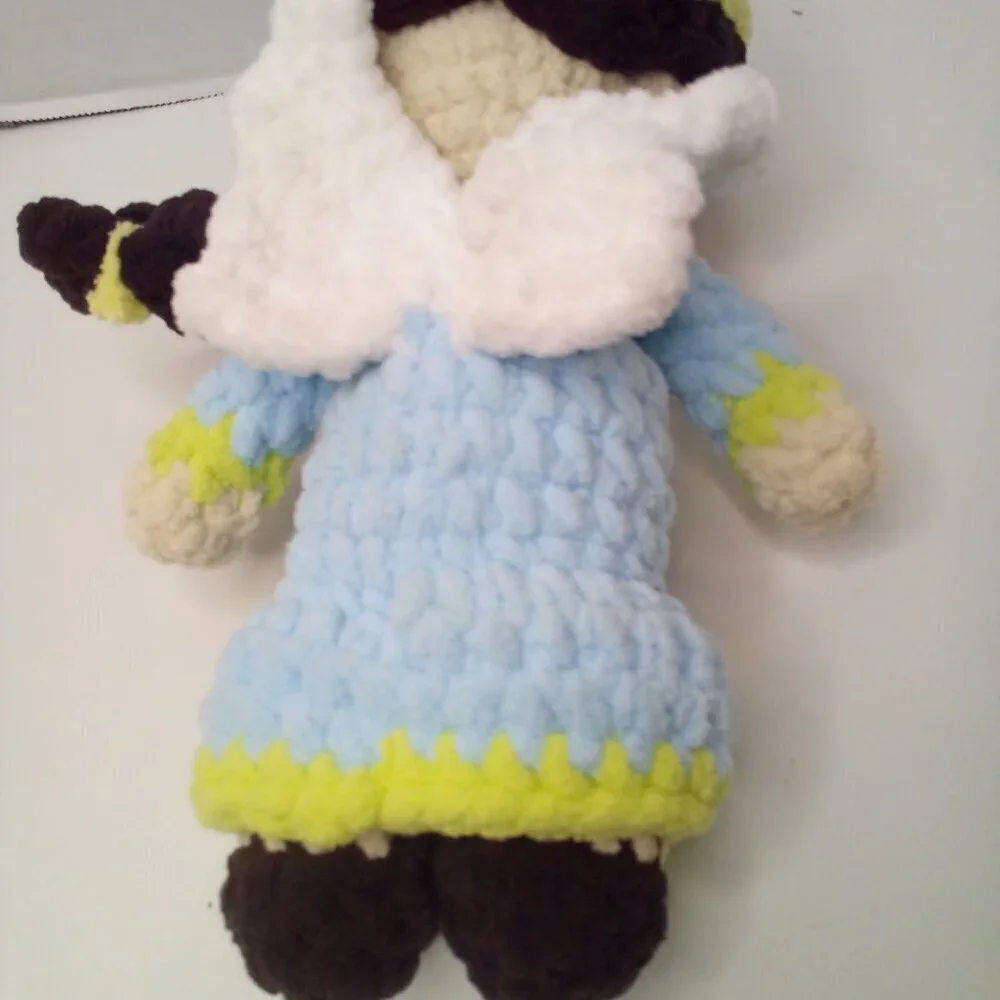 Crochet Angel Doll Handmade Braided Hair Wings 10